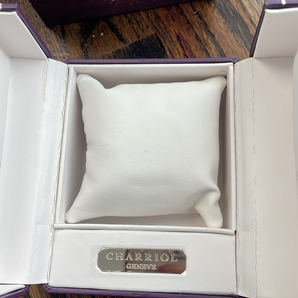 Charriol Black and Silver 25th anniversary unused watch - Picture 7 of 16